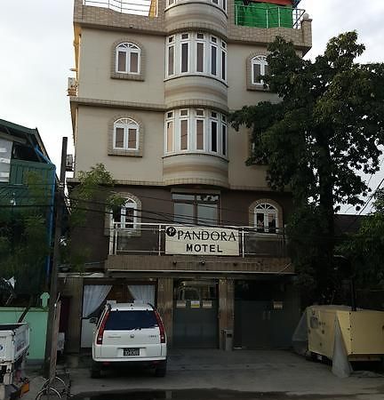 Pandora Motel Янгон Экстерьер фото